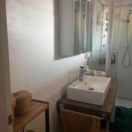 A Casa Apartment Castelletto sopra Ticino